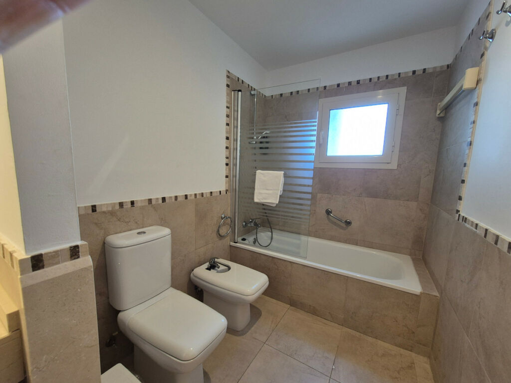 Ground Floor Apartment Manilva Málaga - image 8
