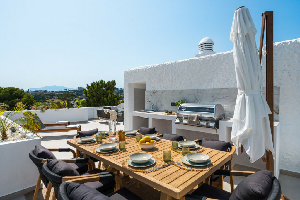Penthouse Duplex Nueva Andalucía Málaga - image 8