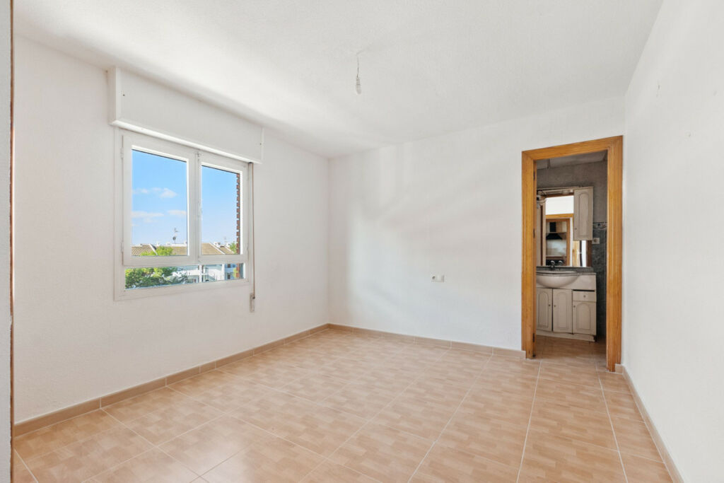 Middle Floor Apartment Rocio del Mar Alicante - image 8