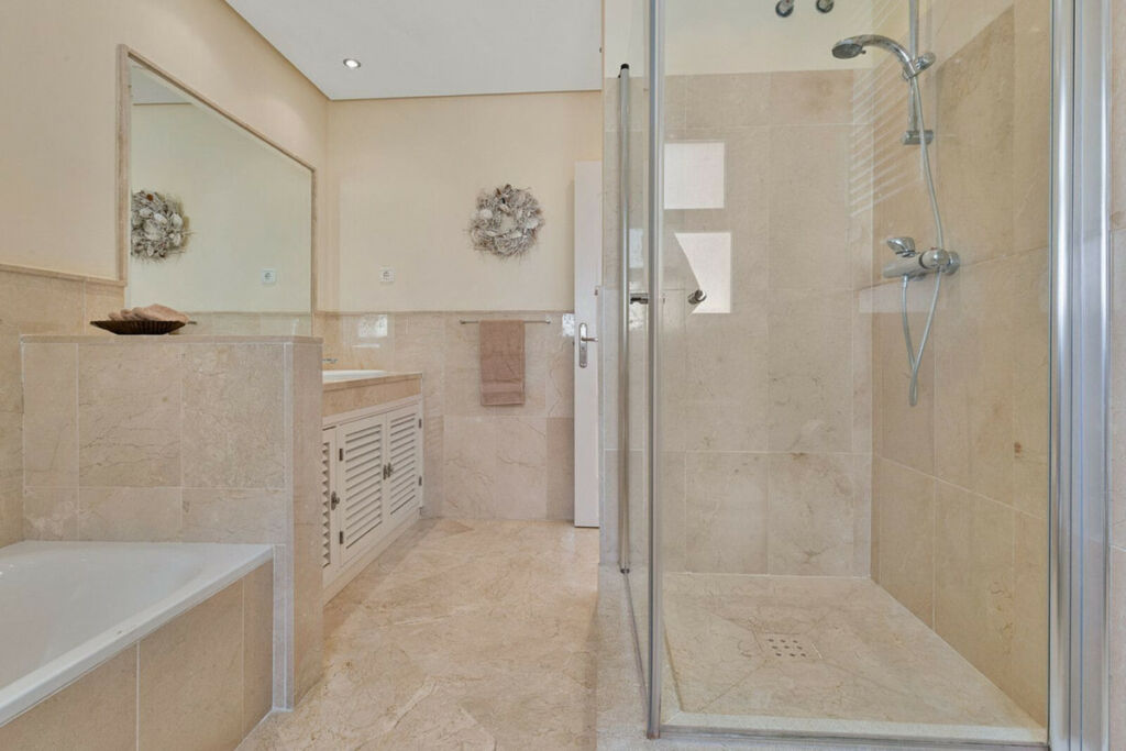 Penthouse Ojén Málaga - image 8
