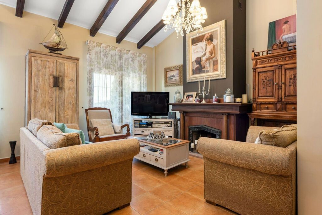 Detached Villa Alhaurín de la Torre Málaga - image 8