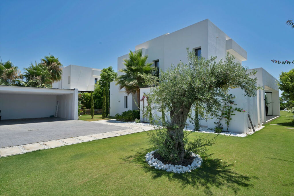 Detached Villa La Cala Golf Málaga - image 10