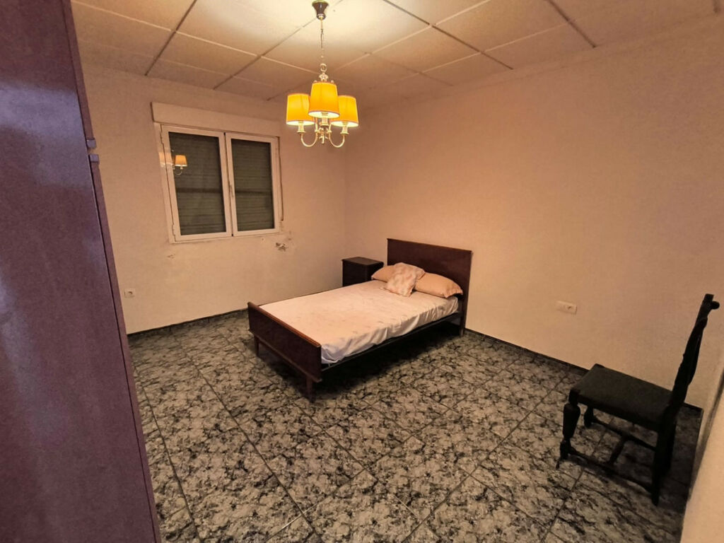 Townhouse Yecla Murcia - image 8