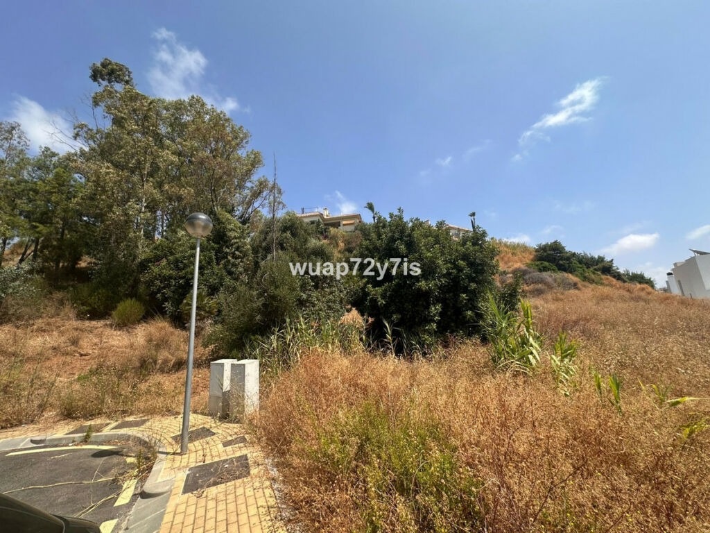 Residential Plot Estepona Málaga - image 8