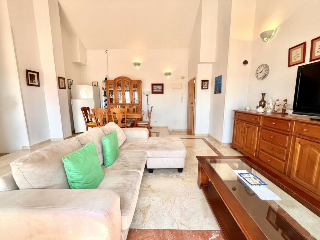 Penthouse Dehesa de Campoamor Alicante - image 8