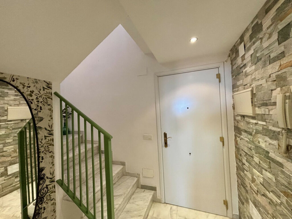 Penthouse Benalmadena Málaga - image 82
