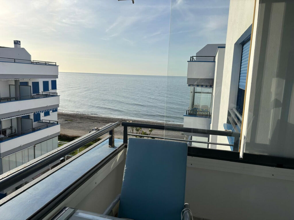 Penthouse Duplex Torrox Costa Málaga - image 9
