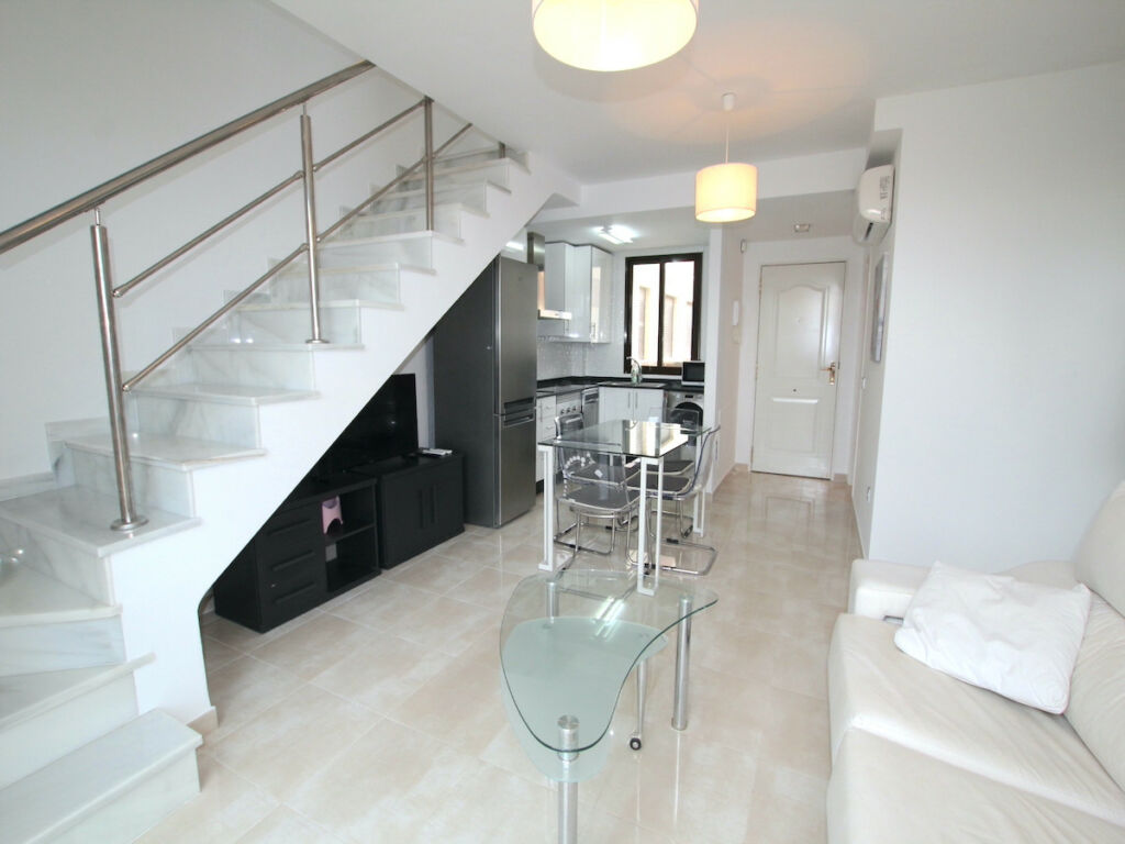 Duplex Cabo Roig Alicante - image 9
