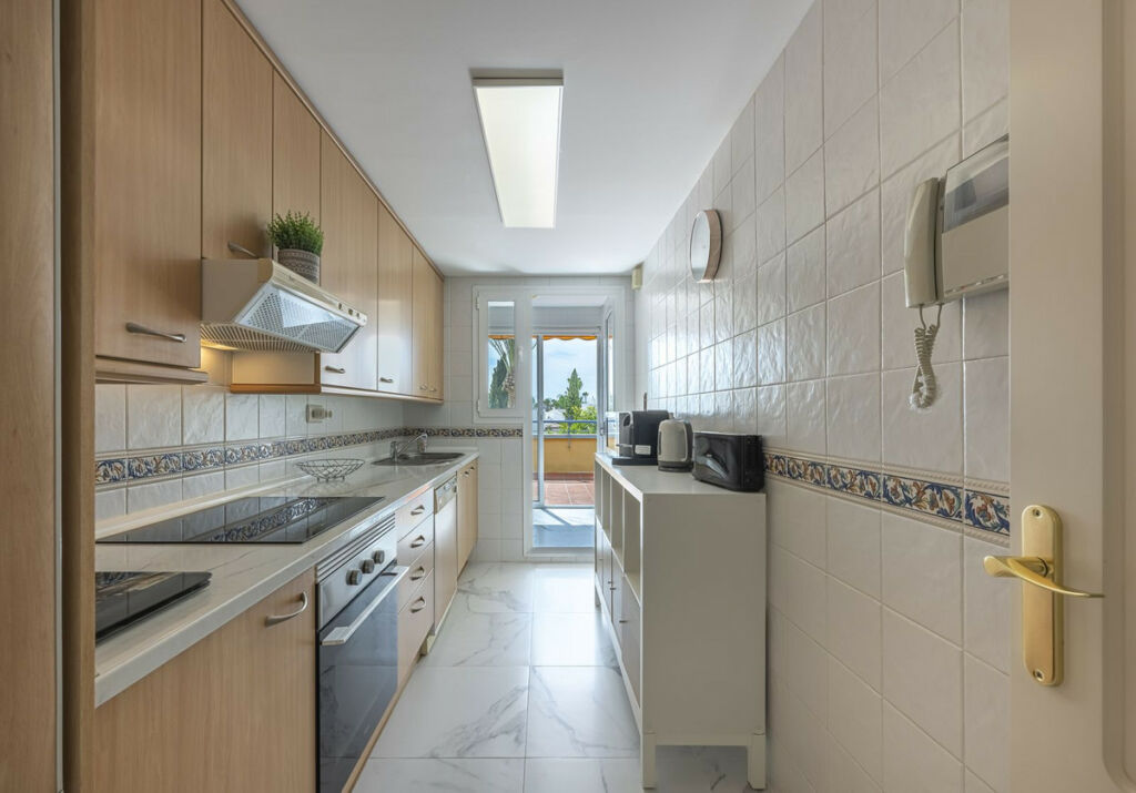 Penthouse Duplex Bahía de Marbella Málaga - image 13