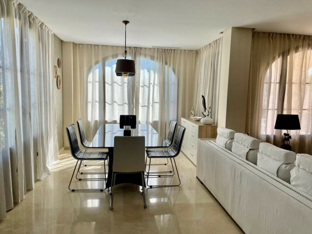 Detached Villa Finestrat Alicante - image 9