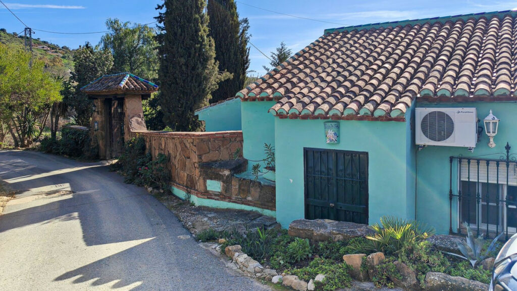 Finca - Cortijo Villanueva De La Concepcion Málaga - image 9
