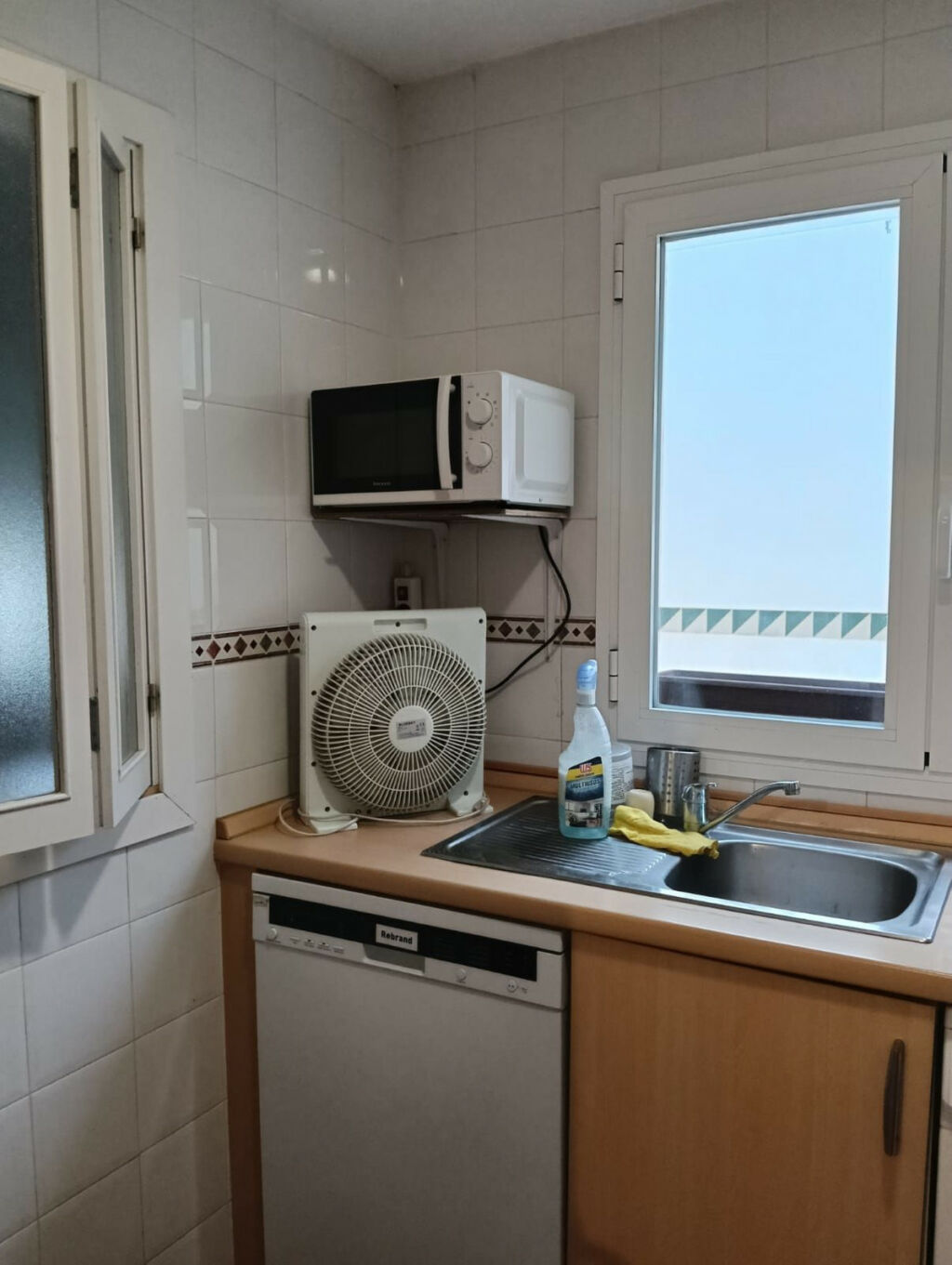 Middle Floor Apartment Cerros del Aguila Málaga - image 9