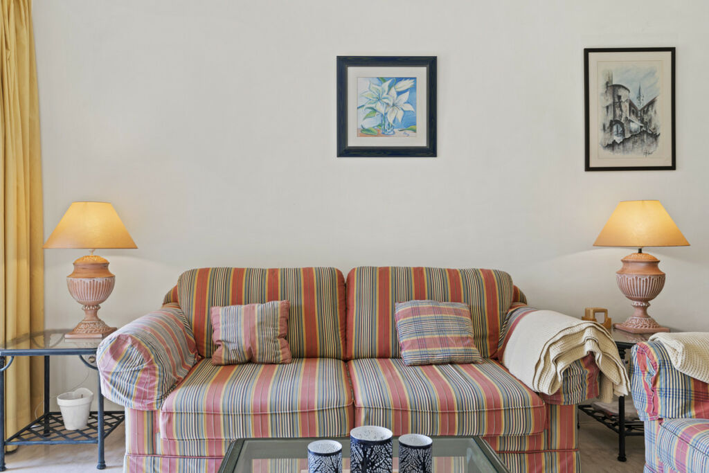 Ground Floor Apartment Estepona Málaga - image 9