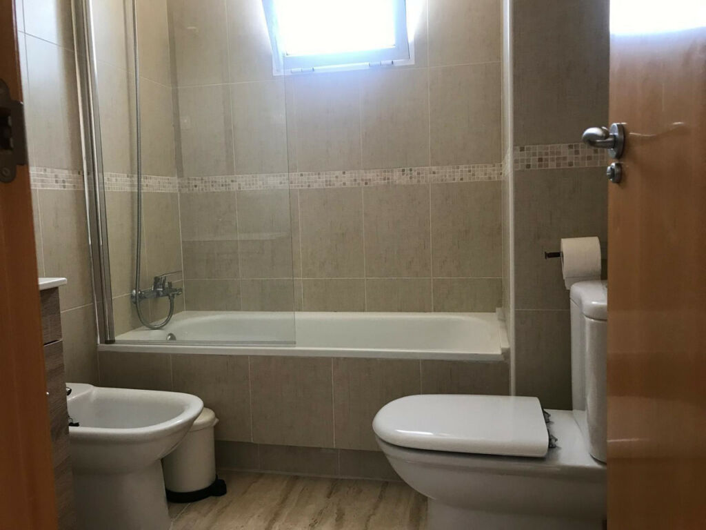 Middle Floor Apartment Benidorm Alicante - image 9