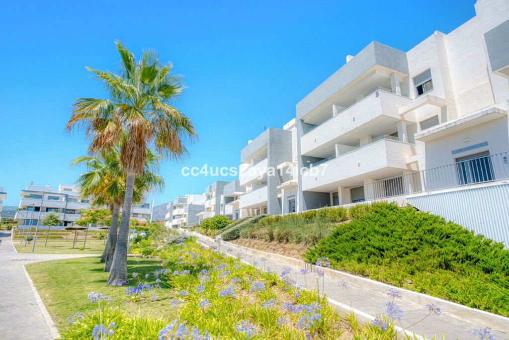 Ground Floor Apartment Estepona Málaga - image 9