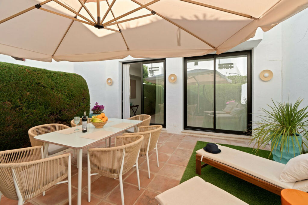 Semi-Detached House San Pedro de Alcántara Málaga - image 9