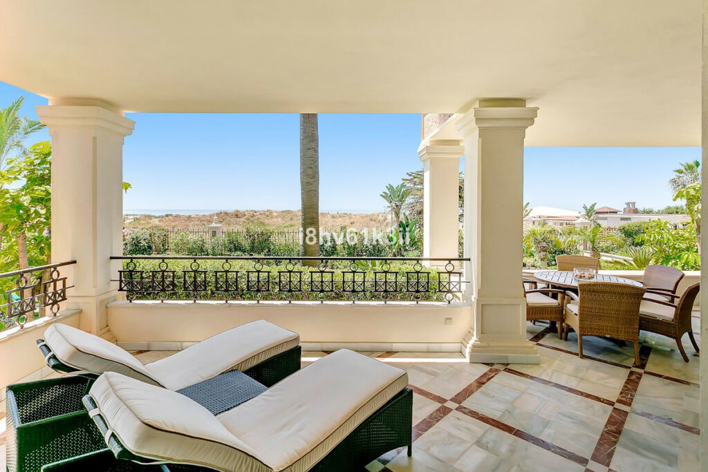 Ground Floor Apartment Marbella Málaga - image 9