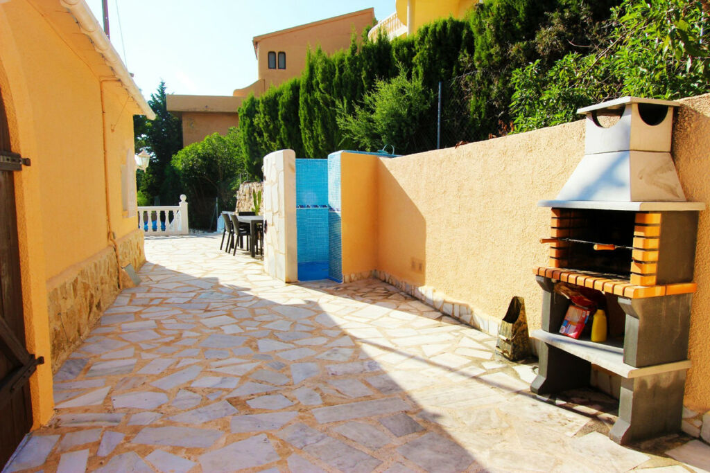 Detached Villa Calpe Alicante - image 9