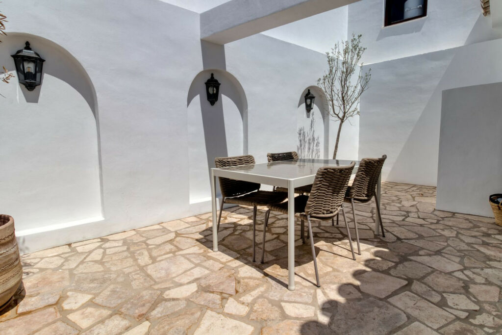Detached Villa Torremuelle Málaga - image 9