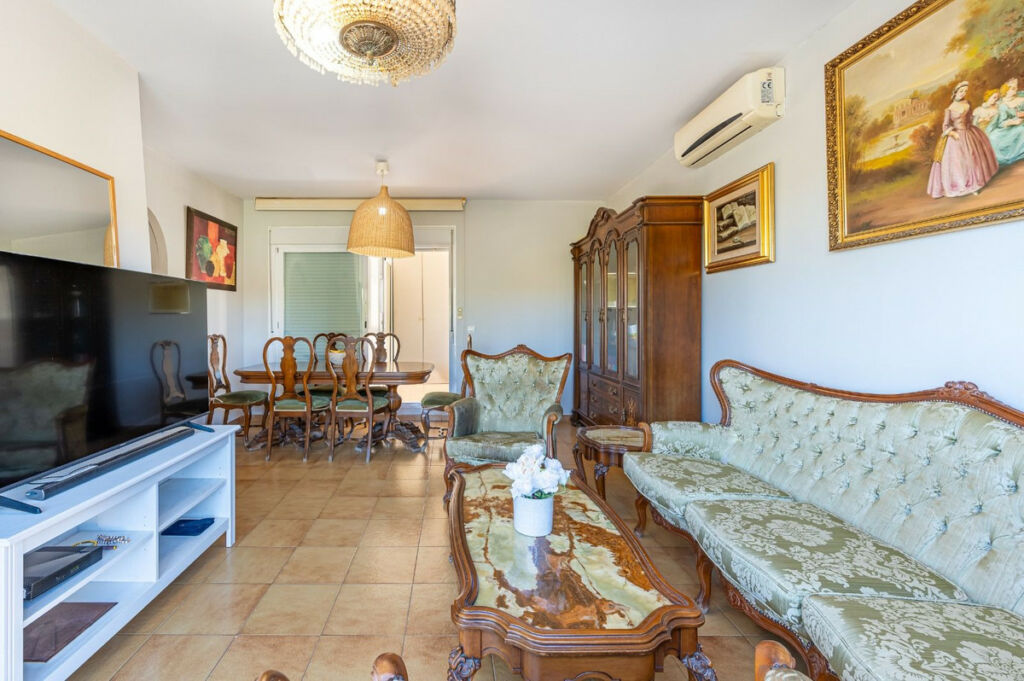 Penthouse Calahonda Málaga - image 10