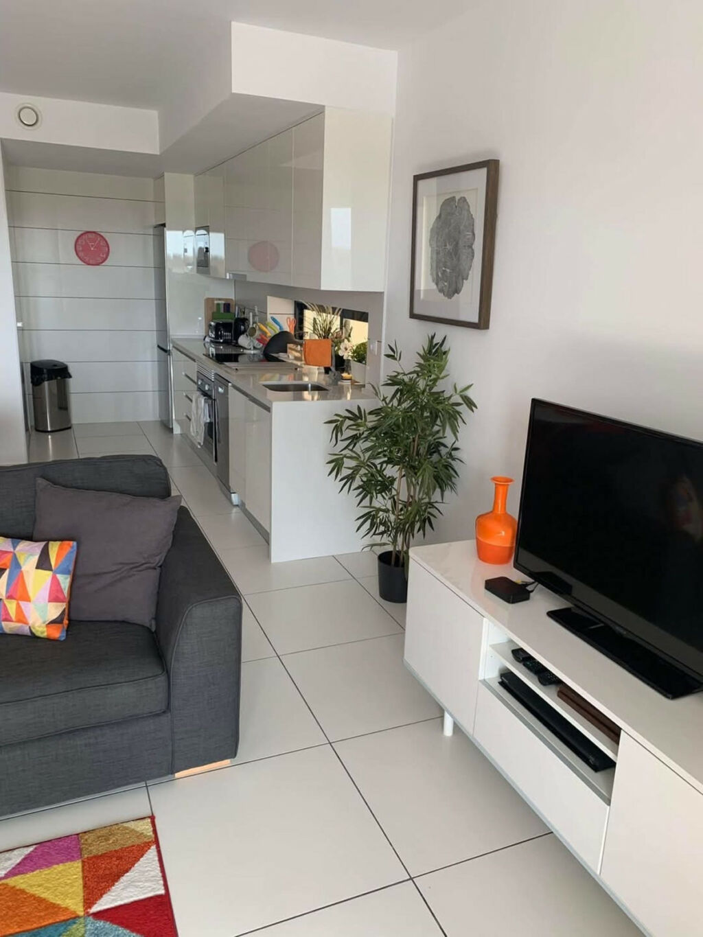 Middle Floor Apartment Villamartin Alicante - image 8