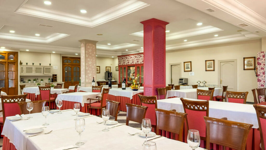 Hotel Antequera Málaga - image 9