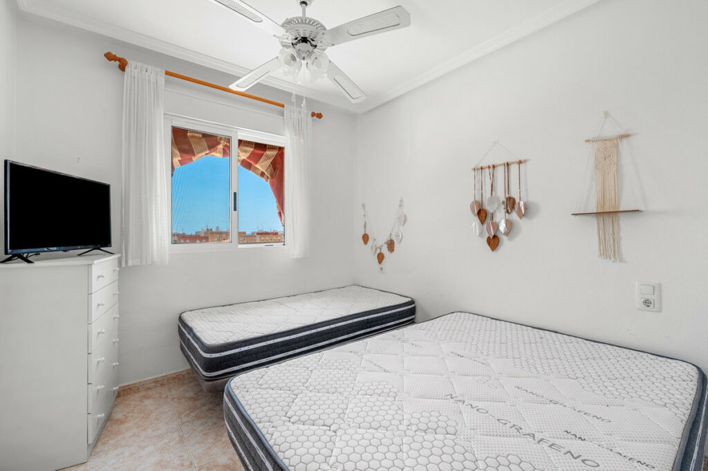 Middle Floor Apartment Santa Pola Alicante - image 9