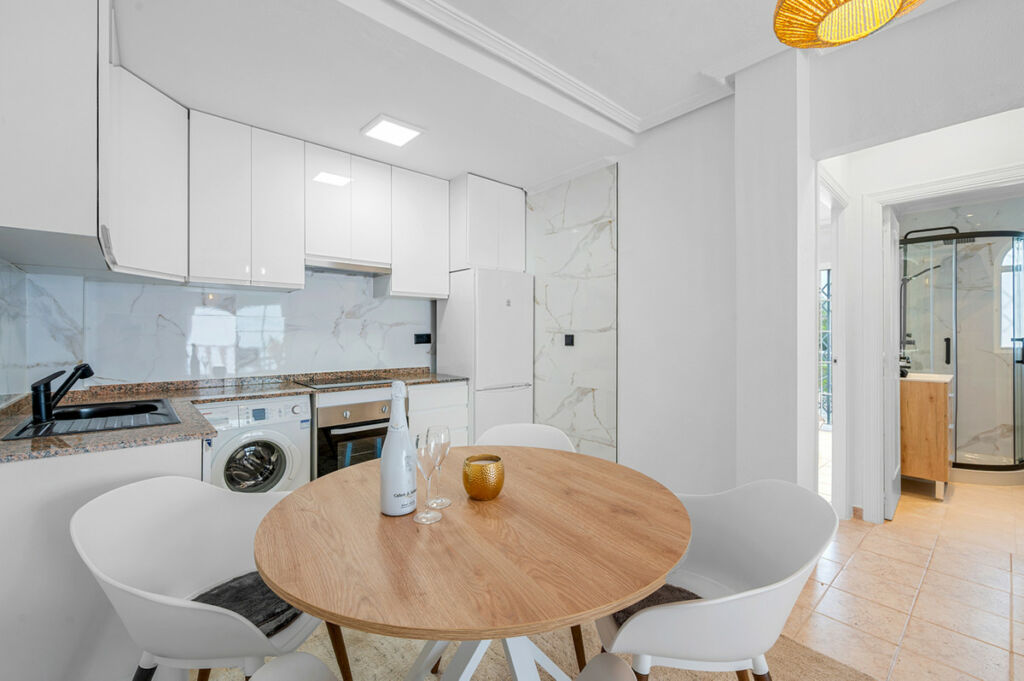 Ground Floor Apartment La Zenia Alicante - image 9