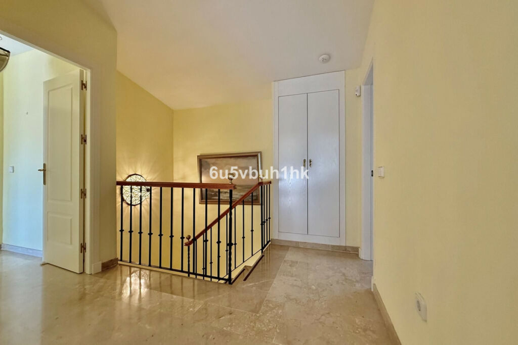 Ground Floor Apartment Marbella Málaga - image 9
