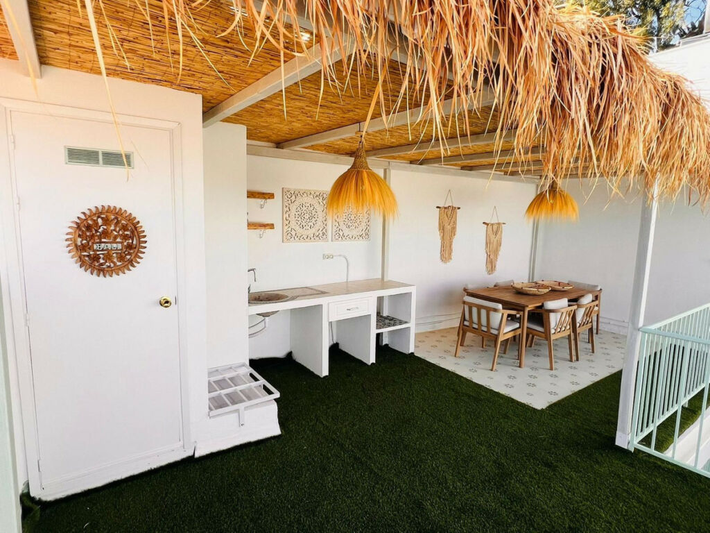 Townhouse Benajarafe Málaga - image 9