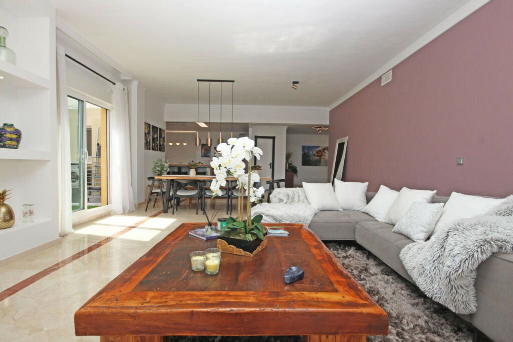 Middle Floor Apartment San Roque Club Cádiz - image 9
