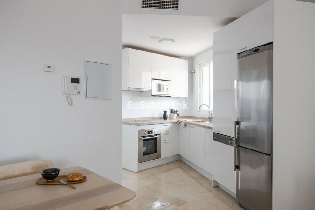 Middle Floor Apartment Torreblanca Málaga - image 9