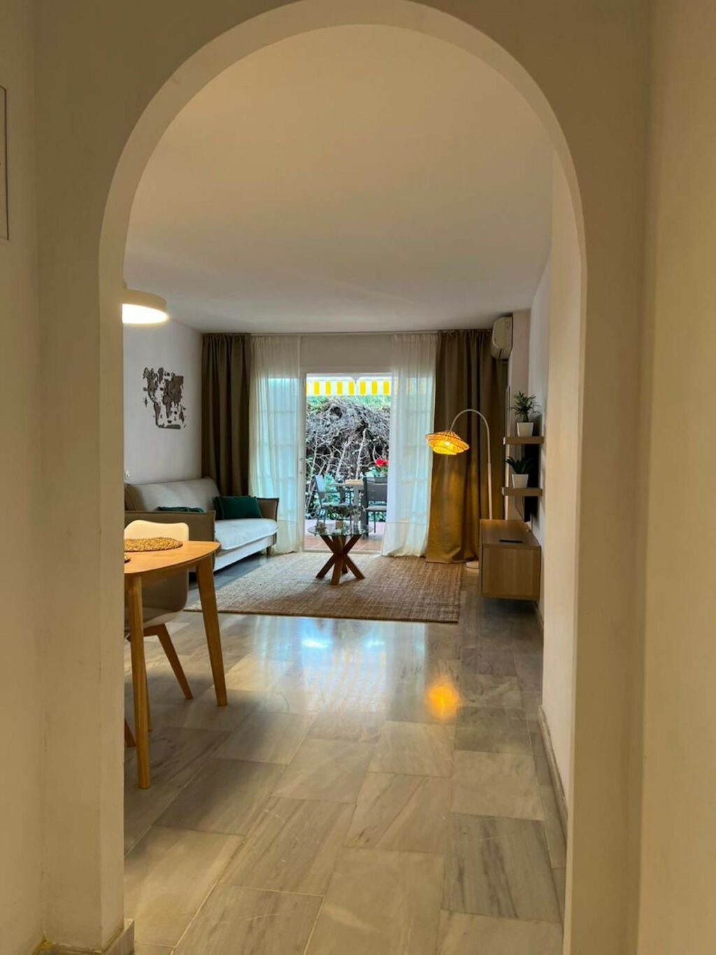 Ground Floor Apartment Benamara Málaga - image 9