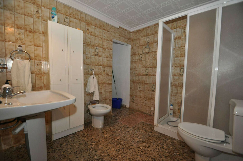 Townhouse Ibi Alicante - image 9