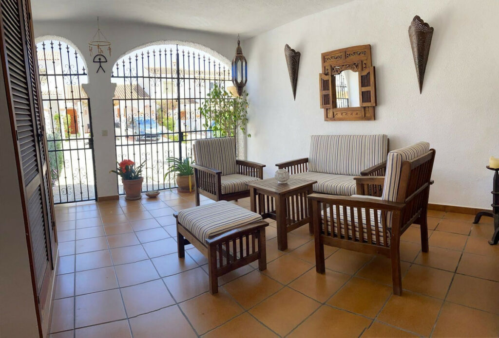 Townhouse Gran Alacant Alicante - image 9
