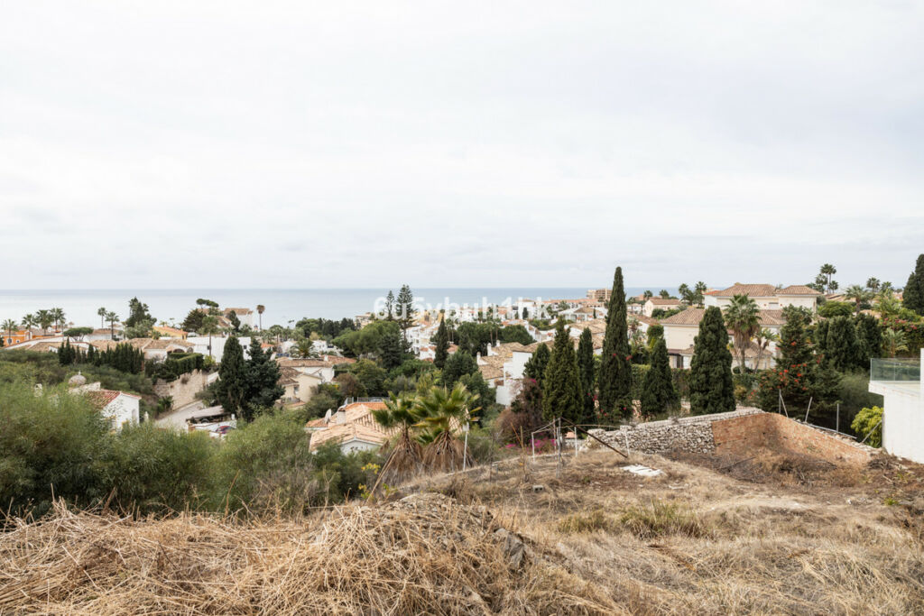 Residential Plot Riviera del Sol Málaga - image 9