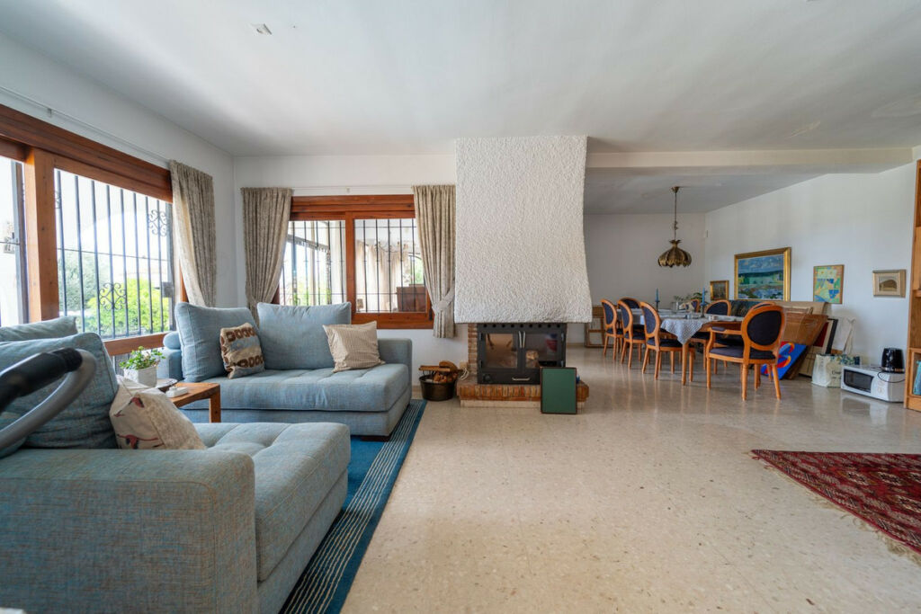 Detached Villa Torremuelle Málaga - image 9