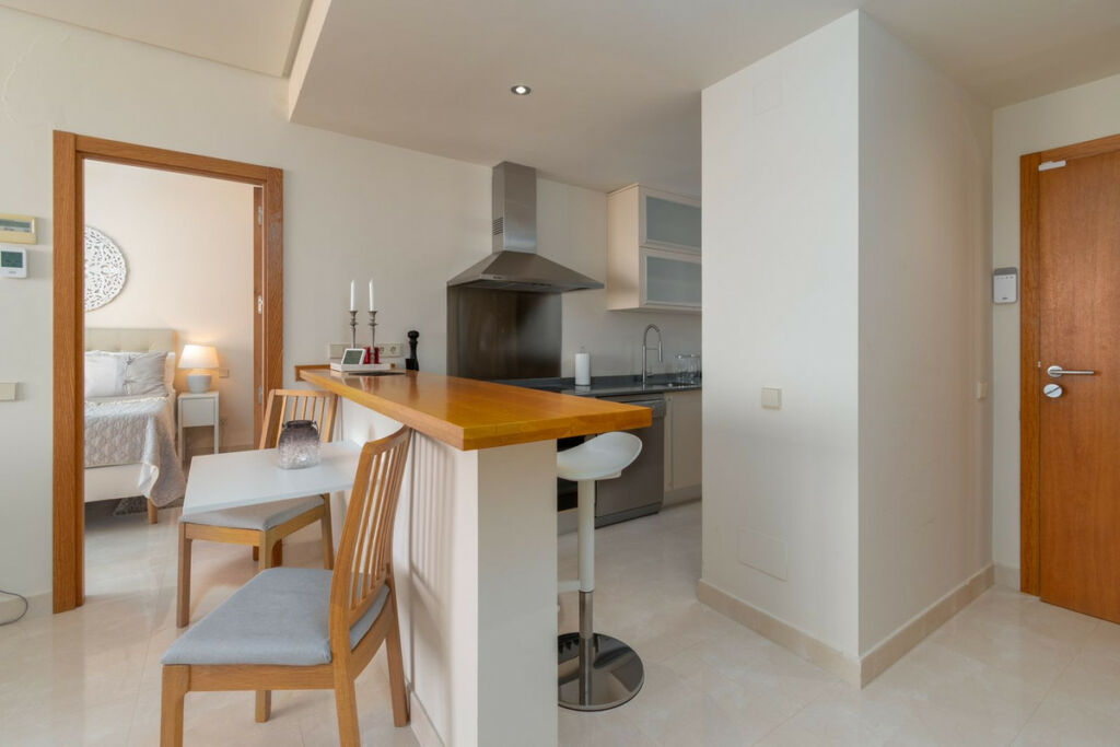 Penthouse New Golden Mile Málaga - image 9
