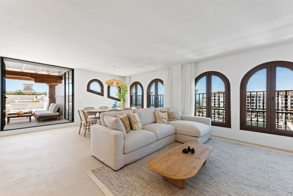 Penthouse Duplex La Duquesa Málaga - image 33
