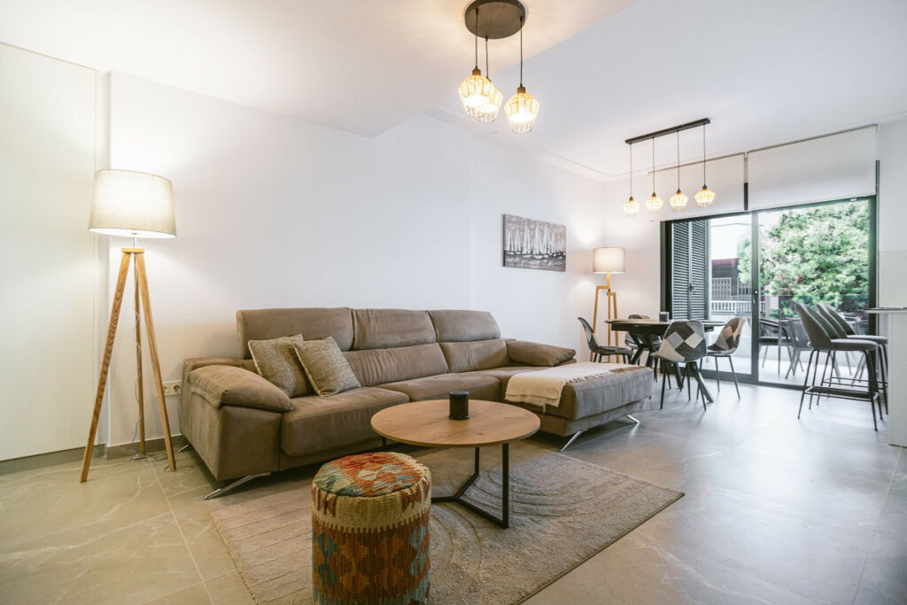 Middle Floor Apartment Playa Del Cura Alicante - image 2