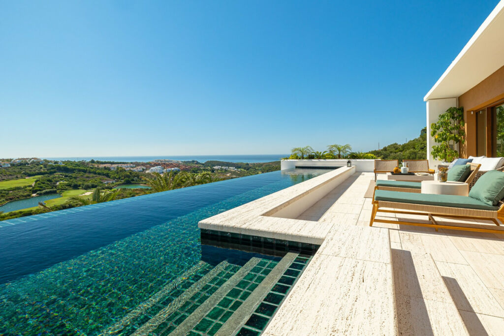 Detached Villa Casares Málaga