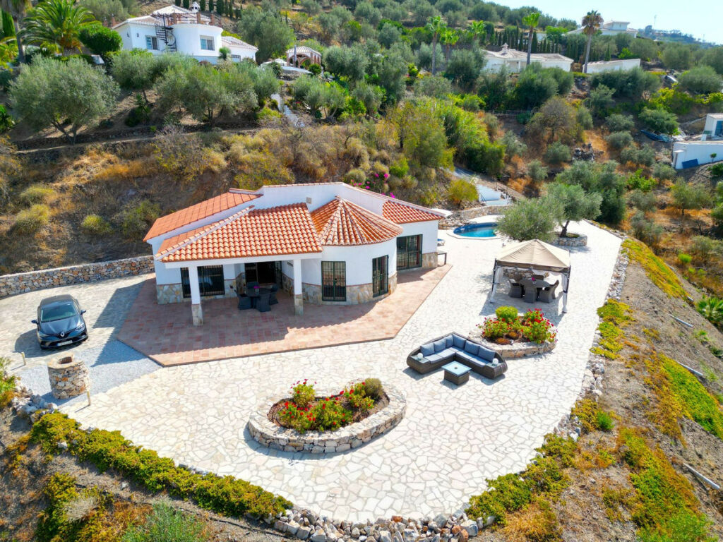 Detached Villa Arenas Málaga
