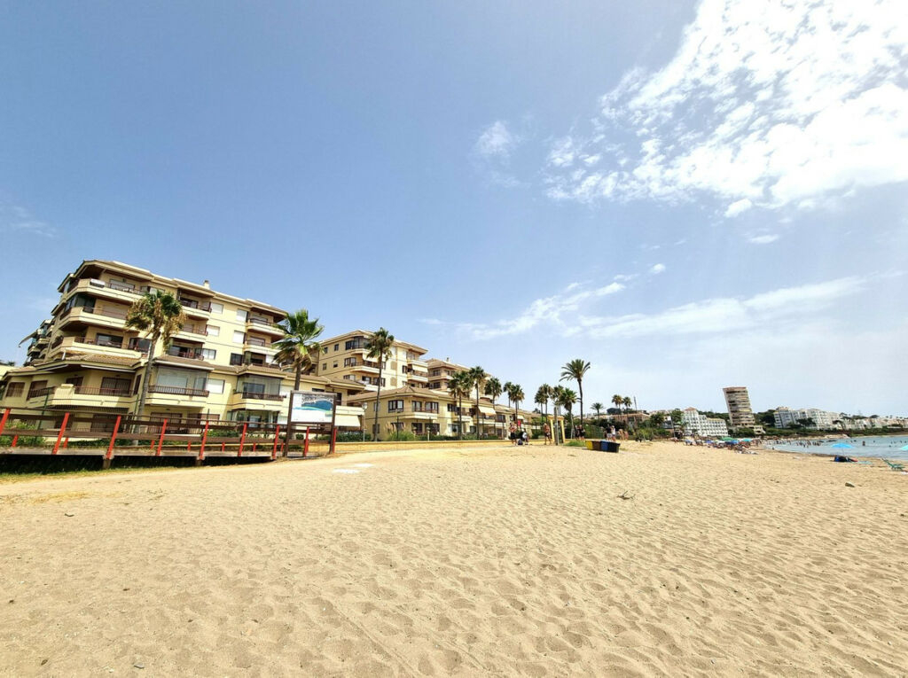 Middle Floor Studio Riviera del Sol Málaga - image 26