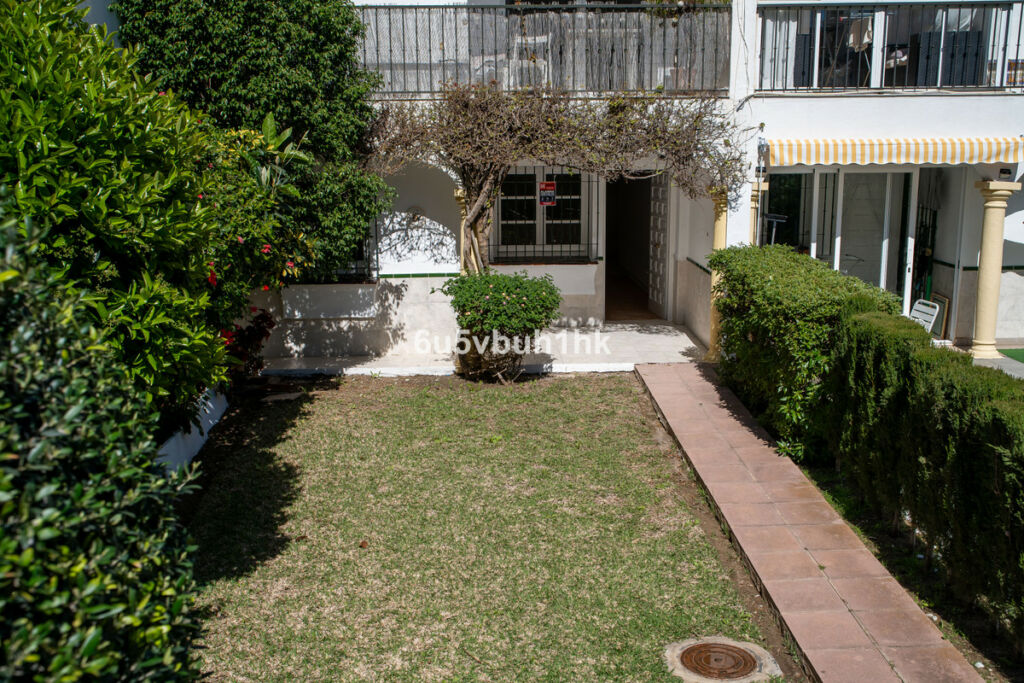 Ground Floor Apartment Fuengirola Málaga - image 4