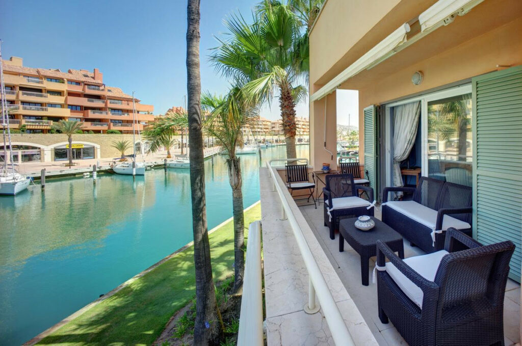 Middle Floor Apartment Sotogrande Marina Cádiz