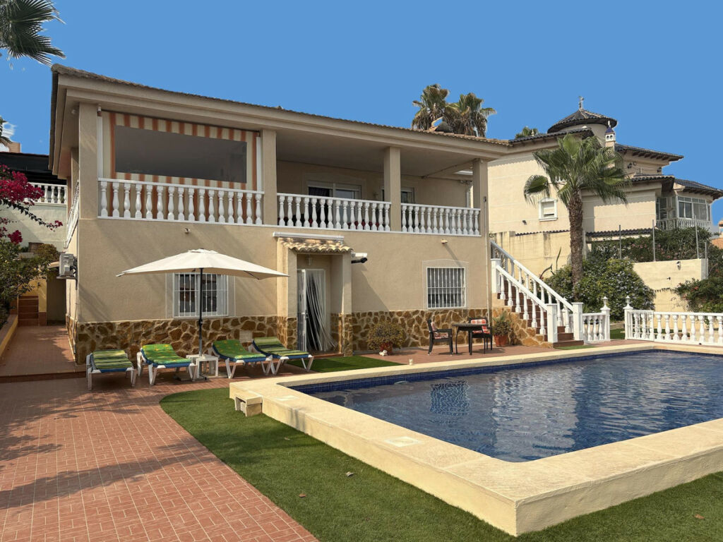 Detached Villa Algorfa Alicante
