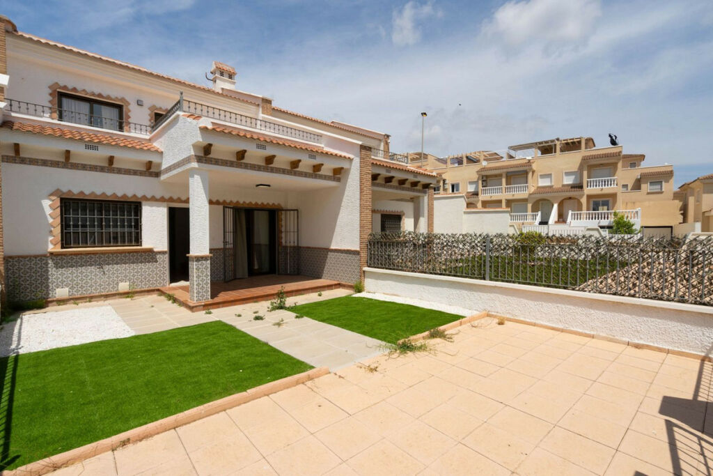 Townhouse San Miguel de Salinas Alicante