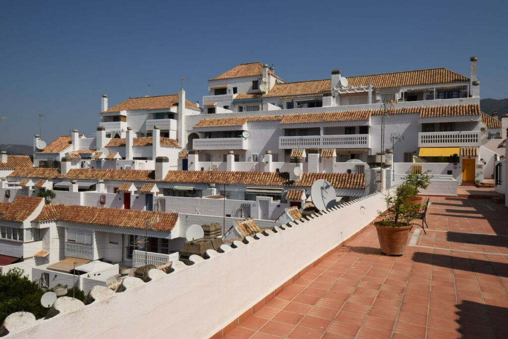 Townhouse Mijas Golf Málaga - image 2