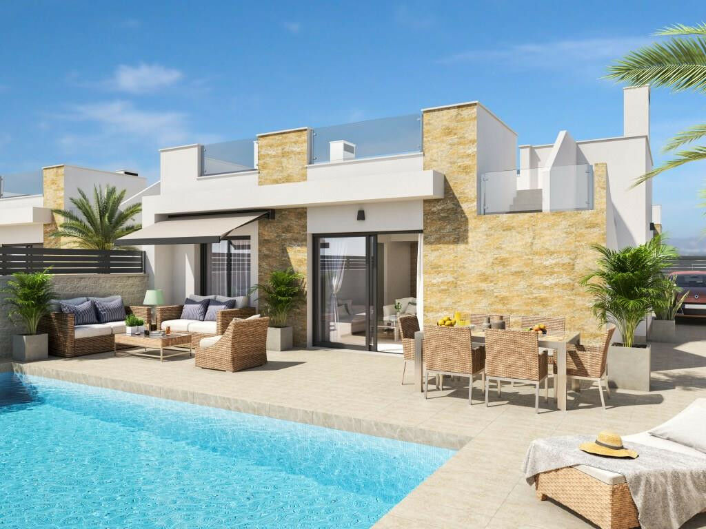 Detached Villa La Marina Alicante