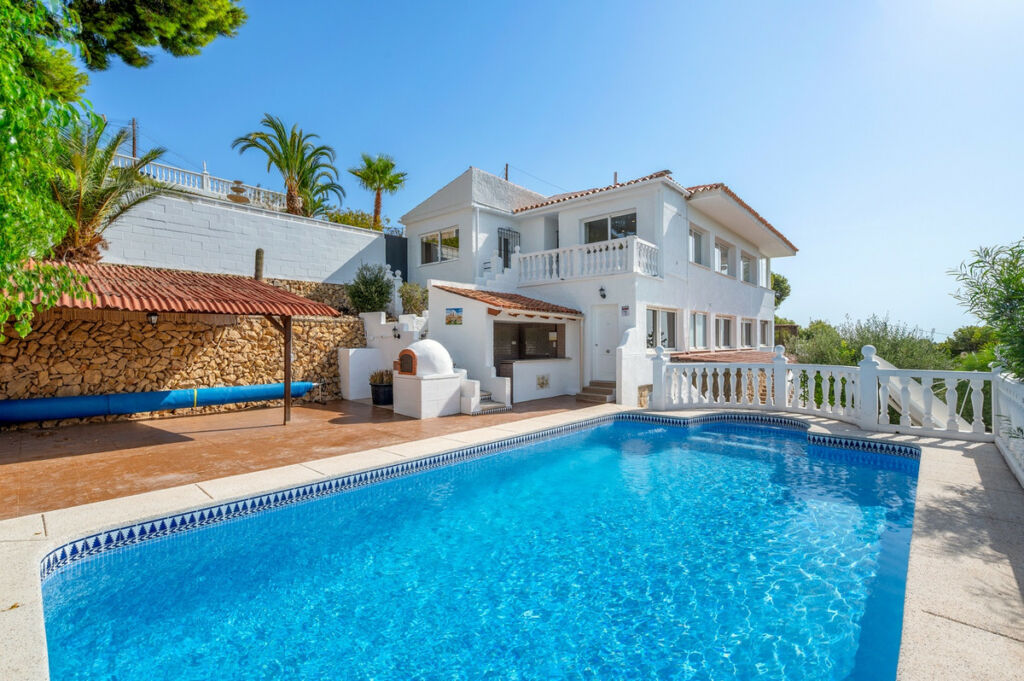 Detached Villa La Nucia Alicante